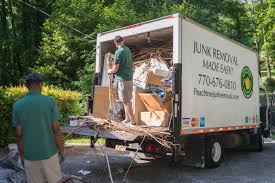 Best Yard Waste Removal  in New Carrollton, MD